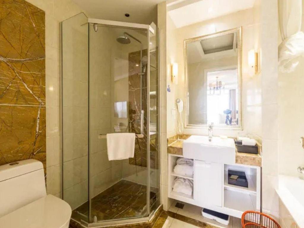 New Century Manju Select Hongqiao Hub National Exhibition Center 4* Shanghai